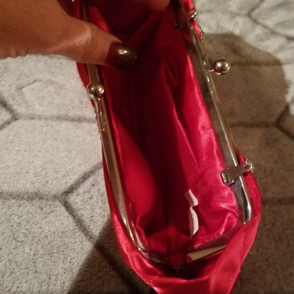 Purse - Picture 2 of 4